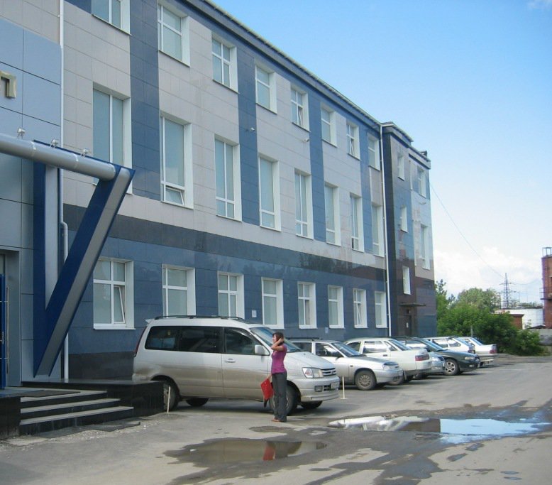 Екатеринбург, ул. Гагарина, 30а (Втузгородок) - фото здания (1)