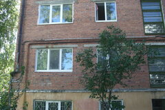 Среднеуральск, ул. Набережная, 2А - фото квартиры