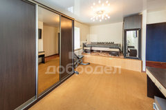 Екатеринбург, ул. Выездной, 2 - фото квартиры