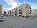 г. Арамиль, ул. Текстильщиков, 3 (городской округ Арамильский) - фото квартиры