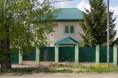 п. Красный, ул. Куйбышева, 43 (городской округ Верхняя Пышма) - фото дома