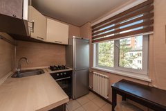 Екатеринбург, ул. Азина, 39 (Центр) - фото квартиры