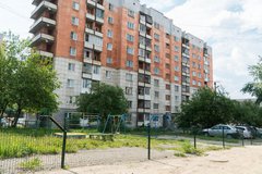 Екатеринбург, ул. Старых Большевиков, 56 (Эльмаш) - фото квартиры