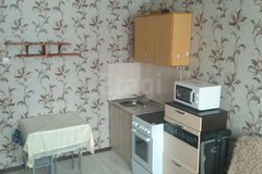 п. Красный, ул. Проспектная, 2б (городской округ Верхняя Пышма) - фото квартиры