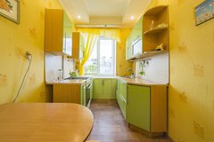 Екатеринбург, ул. 8 Марта, 4 (Центр) - фото квартиры