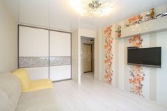 Екатеринбург, ул. Мостовая, 53 (УНЦ) - фото квартиры