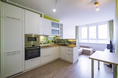 Екатеринбург, ул. Буторина, 1 (Шарташский рынок) - фото квартиры