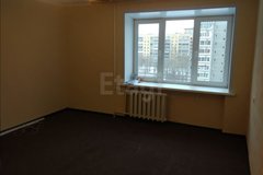 Екатеринбург, ул. Старых Большевиков, 56 (Эльмаш) - фото квартиры