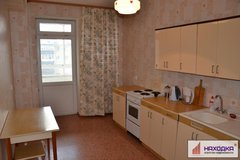 Екатеринбург, ул. Пехотинцев, 3/4 (Новая Сортировка) - фото квартиры