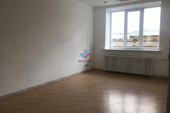 Екатеринбург, ул. 8 Марта, 4 (Центр) - фото квартиры