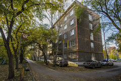 Екатеринбург, ул. Шаумяна, 86/1 - фото квартиры