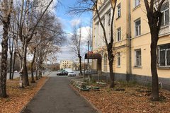 Екатеринбург, ул. Старых Большевиков, 18 (Эльмаш) - фото квартиры