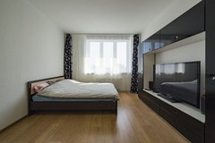 Екатеринбург, ул. Юлиуса Фучика, 13 (Автовокзал) - фото квартиры