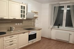 Екатеринбург, ул. Разливная, 50 (УНЦ) - фото квартиры