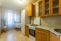 Екатеринбург, ул. Старых Большевиков, 56 (Эльмаш) - фото квартиры