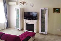 Екатеринбург, ул. Университетский, 11 (Центр) - фото квартиры