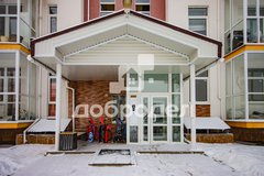 Екатеринбург, ул. Шамарский, 1 (Карасьеозерск) - фото квартиры