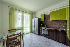 Екатеринбург, ул. Карасьевская, 38 (Широкая речка) - фото квартиры