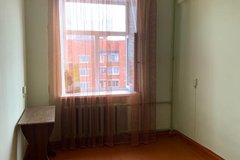 г. Ревда, ул. Чайковского, 27 (городской округ Ревда) - фото комнаты