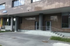 Екатеринбург, ул. Основинская, 10 - фото торговой площади