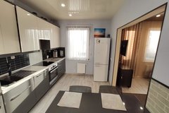 Екатеринбург, ул. Карасьевская, 38 (Широкая речка) - фото квартиры