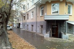 Екатеринбург, ул. Комсомольская, 54 - фото торговой площади
