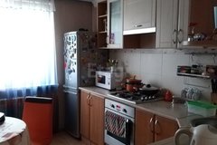 п. Исеть, ул. Школьников, 25 (городской округ Верхняя Пышма) - фото квартиры