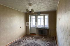 Екатеринбург, ул. Краснофлотцев, 10а (Эльмаш) - фото квартиры
