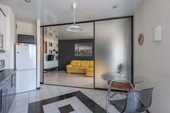 Екатеринбург, ул. Белинского, 177 (Автовокзал) - фото квартиры