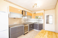 Екатеринбург, ул. Готвальда, 21 к 2 (Заречный) - фото квартиры