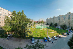 Екатеринбург, ул. Новаторов, 14 (Уралмаш) - фото квартиры
