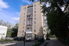 Екатеринбург, ул. Краснофлотцев, 55 - фото квартиры