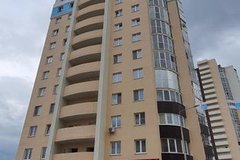Екатеринбург, ул. Чкалова, 256 (УНЦ) - фото квартиры