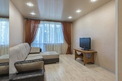 Екатеринбург, ул. Крауля, 77 (ВИЗ) - фото квартиры
