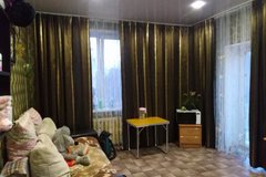 Екатеринбург, ул. Красных борцов, 5 (Уралмаш) - фото комнаты
