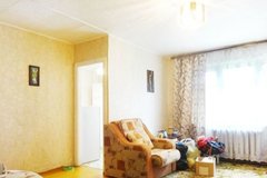 г. Краснотурьинск, ул. Базстроевская, 24 (городской округ Краснотурьинск) - фото квартиры