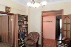 г. Полевской, ул. Коммунистическая, 1 (городской округ Полевской) - фото квартиры