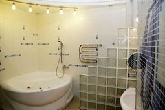 Екатеринбург, ул. Маршала Жукова, 14 (Центр) - фото квартиры