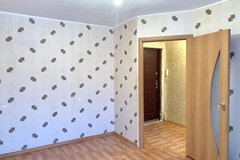 г. Первоуральск, ул. Сантехизделий, 23 (городской округ Первоуральск) - фото квартиры