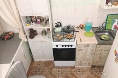 г. Асбест, ул. Ленинградская, 6 (городской округ Асбестовский) - фото квартиры