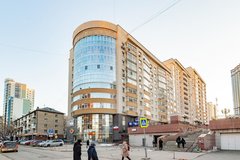 Екатеринбург, ул. Шейнкмана, 75 (Центр) - фото квартиры