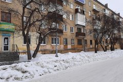 г. Нижний Тагил, ул. Коминтерна, 53 (городской округ Нижний Тагил) - фото квартиры