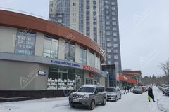 Екатеринбург, ул. Кировградская, 4 к.2 (Уралмаш) - фото торговой площади