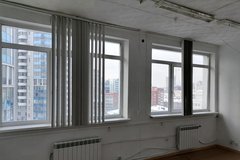Екатеринбург, ул. Вайнера, 40 - фото офисного помещения