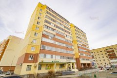 г. Арамиль, ул. 1 мая, 75а (городской округ Арамильский) - фото квартиры
