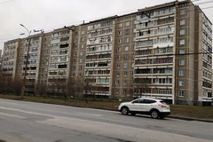 Екатеринбург, ул. Фрезеровщиков, 43 (Эльмаш) - фото квартиры