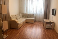 Екатеринбург, ул. Университетский, 11 (Центр) - фото квартиры