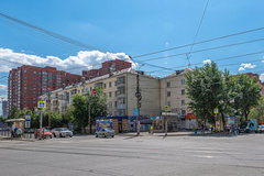 Екатеринбург, ул. Луначарского, 218 - фото торговой площади