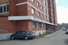 г. Первоуральск, ул. Береговая, 10А (городской округ Первоуральск) - фото квартиры