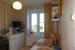 г. Краснотурьинск, ул. Рюмина, 21 (городской округ Краснотурьинск) - фото квартиры